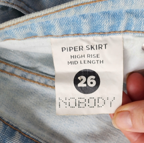 Nobody Denim skirt mini Piper distressed faded light blue size 12 - Picture 3 of 6